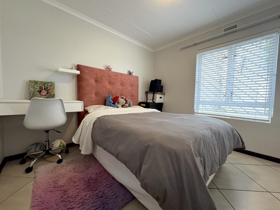2 Bedroom Property for Sale in Buh Rein Estate Western Cape